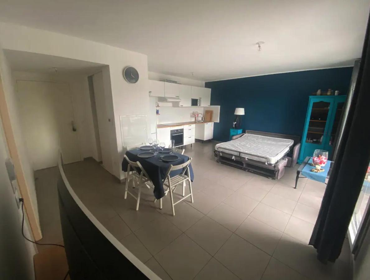 Appartement Spacieux Avec Grande Terrasse Marsilya Dış mekan fotoğraf