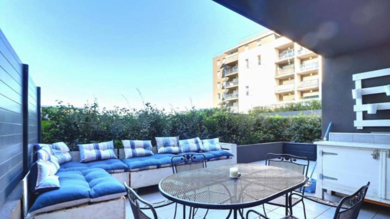 Appartement Spacieux Avec Grande Terrasse Marsilya Dış mekan fotoğraf